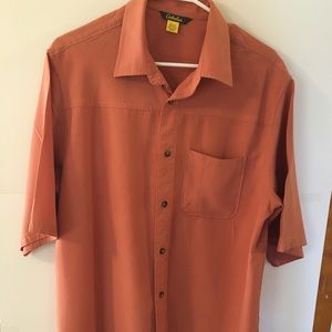 Cabelas men’s shirt LTall